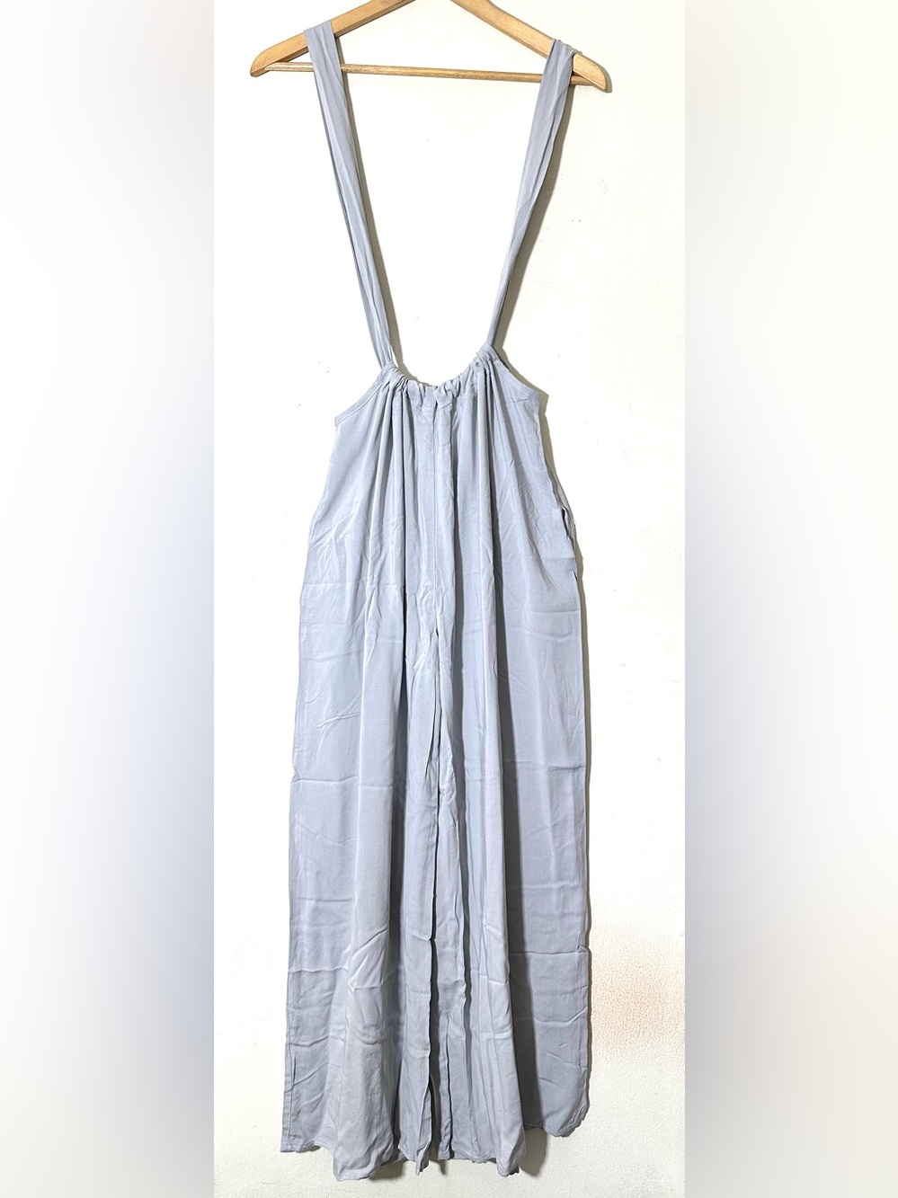 Zenana Tie Back Light Grey Suspender Jumpsuit pockets - lightweight Sz Large - Picture 2 of 4